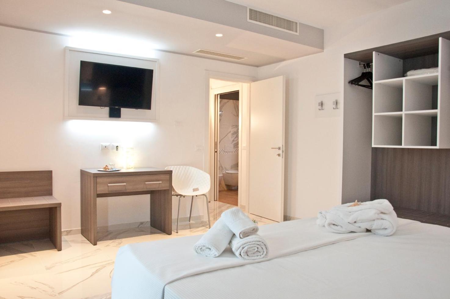 מסיניאנו Ambruosi Village Resort & Spa מראה חיצוני תמונה