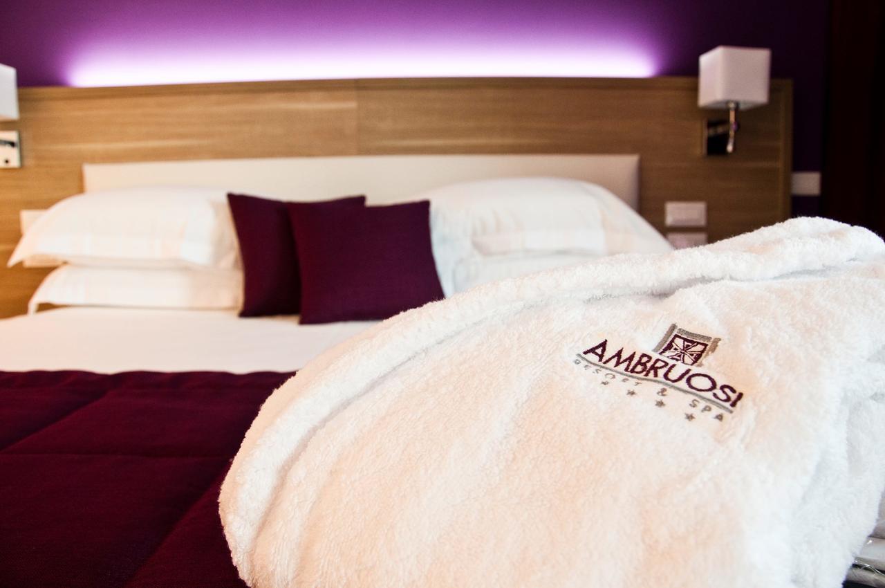 מסיניאנו Ambruosi Village Resort & Spa מראה חיצוני תמונה