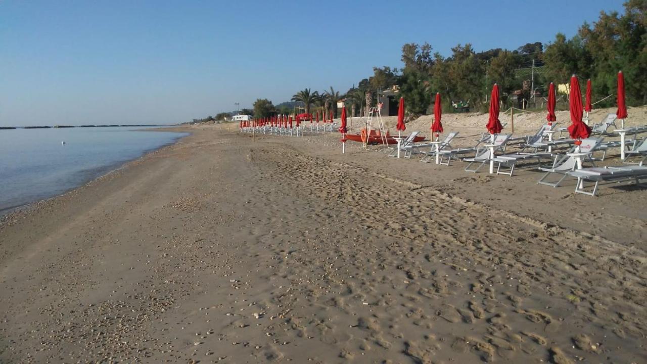 מסיניאנו Ambruosi Village Resort & Spa מראה חיצוני תמונה